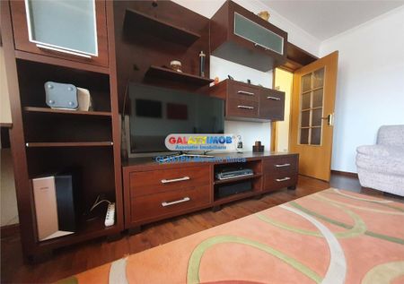 Inchiriere apartament 3 camere, centrala, zona Cantacuzino, Ploiestui - Fotografie 2