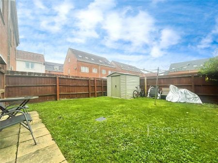 1 bedroom in a house share to rent - Photo 3