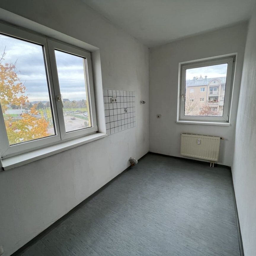 Helle, geräumige Maisonettewohnung in Enns! - Foto 1