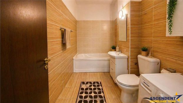 Garsoniera tip studio, cu balcon si loc de parcare, Sanpetru - Fotografie 1