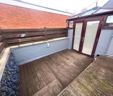 2 bedroom flat to rent - Photo 4