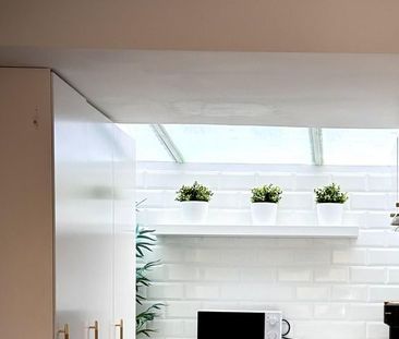 Luxury Townhouse for rent in Nueva Andalucia, Andalusia - Photo 5