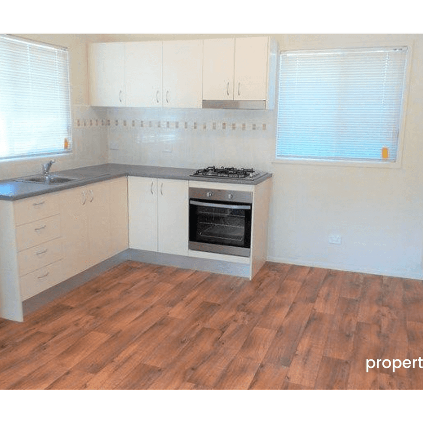 Peaceful & Charming 2-Bedroom Granny Flat with Sunny Deck in Castlereagh - Photo 1