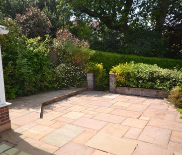 Woodlands, Budleigh Salterton, Devon, EX9 - Photo 2