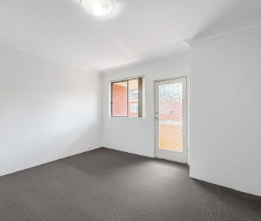 Great Value, Two Bedroom Apartment Available In Prime Location - Photo 1