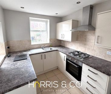 2 bedroom terraced house to rent - Photo 5