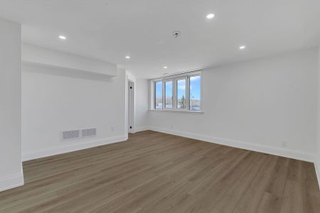 For Lease - 581 Lancaster Street Unit# 1, Kitchener, Ontario - Photo 4