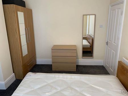 5 bedroom house to rent - Photo 4