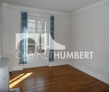 Location Appartement 3 pièces 78m² ST ETIENNE 42000 - Photo 2