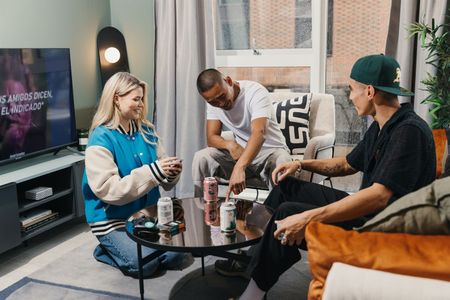 E0211 - Moda, New York Square (Leeds) - Photo 2