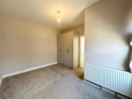 1 Bedroom Maisonette To Rent - Photo 2