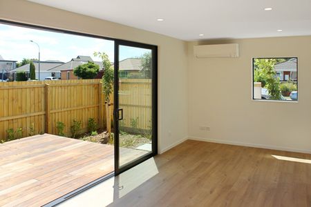 4/37 Maxwell Street, Riccarton Christchurch 8041 - Photo 2