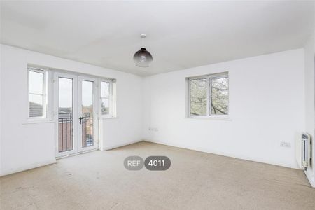 2 bedroom flat to rent - Photo 3