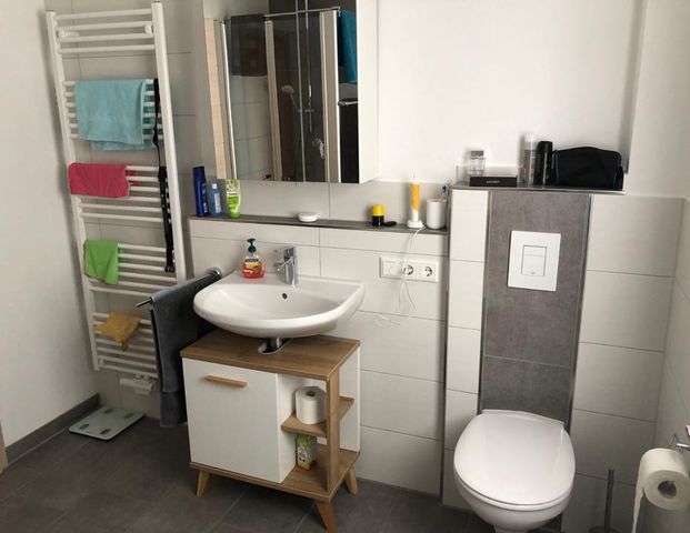 Wohnung, 3-Zimmer Mietwohnung OG mit Balkon - Foto 1