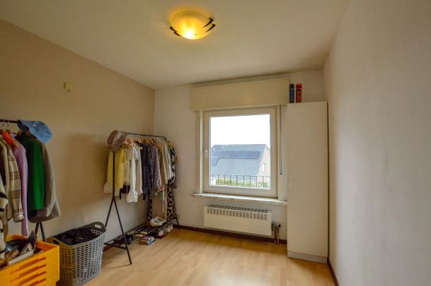 Instapklaar gemeubeld dakappartement te Oudenburg - Photo 1