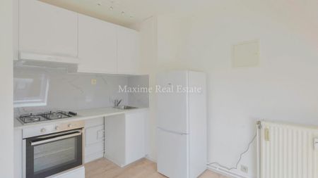 Studio te huur in Woluwe-Saint-Pierre - Photo 4