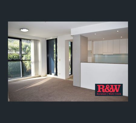 205/2 Discovery Point Place, Wolli Creek, NSW 2205 - Photo 3