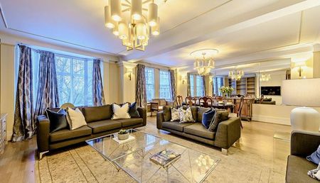£2,425 per week (£10,508.33 per month) - Photo 2