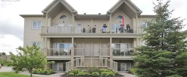E - 137 HARTHILL WAY | E - 137 HARTHILL WAY, Ottawa - Photo 1
