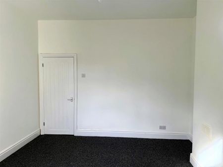 3 bedroom house to rent - Photo 3