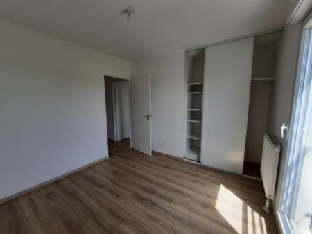 Location Maison 5 pièces 100m² VEIGNE 37250 - Photo 2