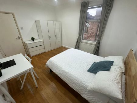 5 bedroom house share to rent - Photo 5