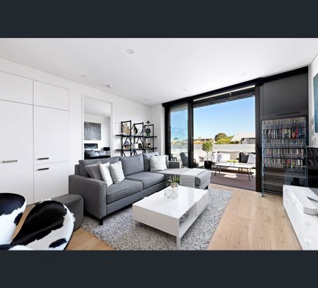 305/140 Military Road, Neutral Bay, NSW 2089 - Photo 3