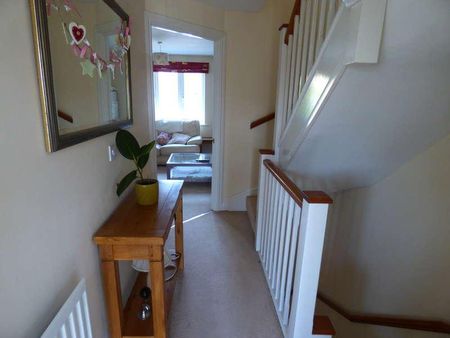 Student Property, Baxendale Road, PO19 - Photo 3