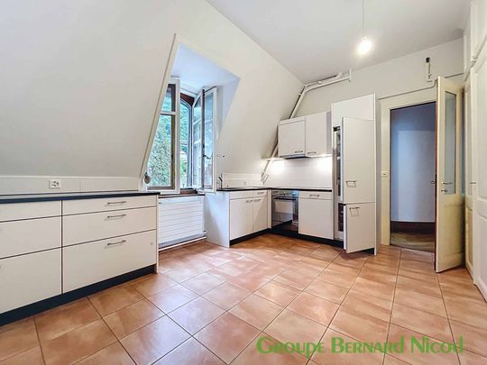 6 pièces situé dans une maison de Maître - Collonge 2 - Photo 1