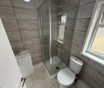 Room in a Shared House, Gospatrick Road, N17 - Photo 1