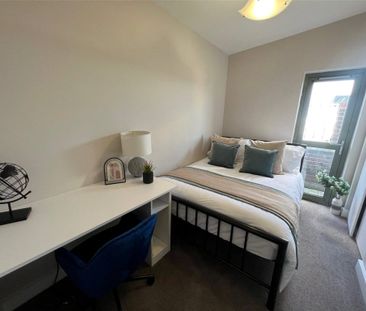 3 Bedroom Flat / Apartment - Andersons Road, Southampton - Photo 5