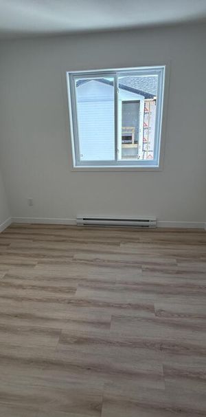 4 1/2 Neuf Avec 2 Salles De Bain - Photo 1