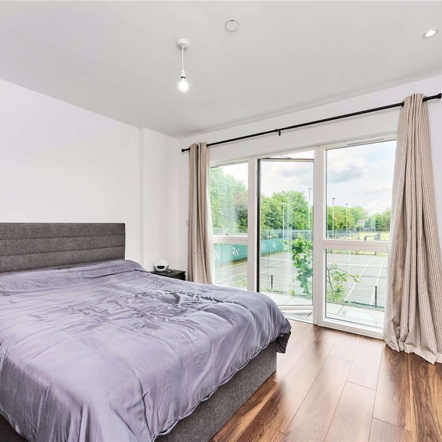 A fantastic, three bedroom house finished to a high standard throughout. - Photo 1