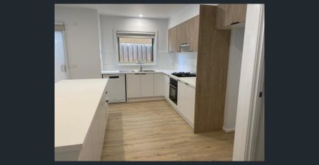 Sought After Location - Photo 3