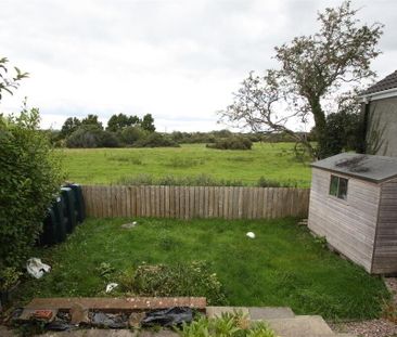 24 Tobarmore Park, Crossgar, BT30 9HE - Photo 3