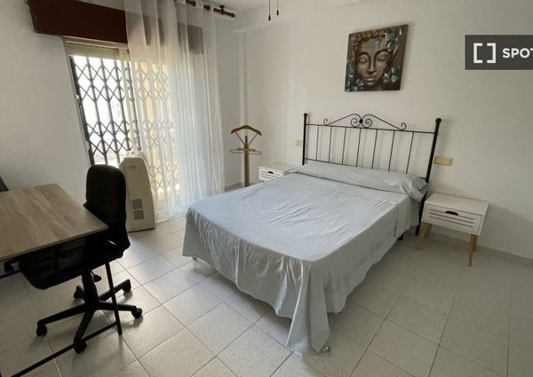 almeria, Andalusia 04007