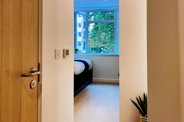 Silver Studio - Photo 1