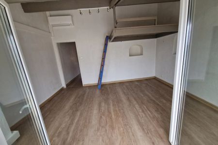 STUDIO VIDE/VENCE CENTRE VILLE - Photo 2