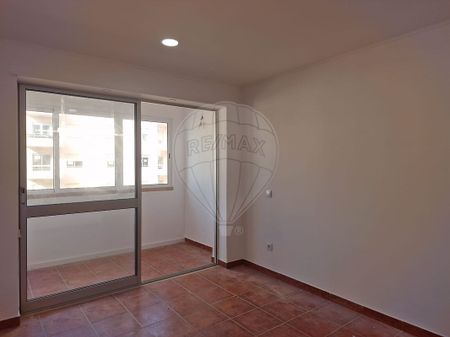Apartamento T1 em Setúbal - Photo 3