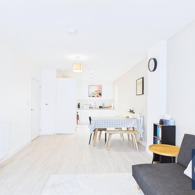 2 bedroom apartment to rent - Photo 1