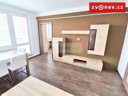 Vybavený byt 3+1 po kompletní rekonstrukci, od 1.5.2026 - Fotografie 3