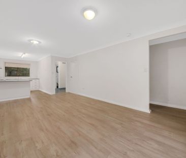 :: 6 MONTH LEASE :: MODERN UNFURNISHED TWO BEDROOM UNIT IN GREAT LOCATION - Photo 1