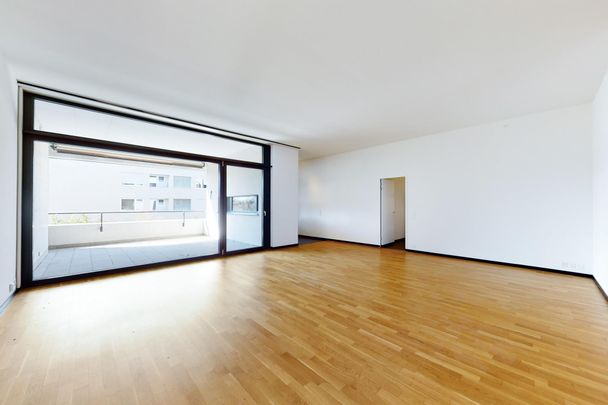Traumhafte Wohnung an herrlicher Lage in Höngg! - Photo 1