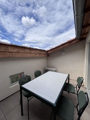 TOULOUSE CAPITOLE ST SERNIN T2 meublé avec terrasse - Photo 5