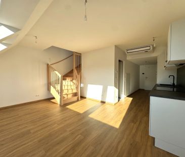 Dachgeschossausbau mit Terrasse & Klimaanlage - Erstbezug - UNBEFRI... - Photo 1