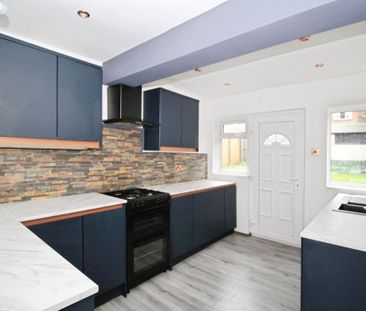 3 bedroom terraced house to rent - Photo 5