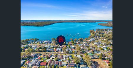 Lakeside Living - Photo 2