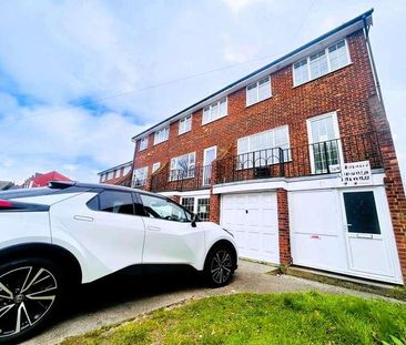 Marlborough Road, Gillingham, ME7 - Photo 4