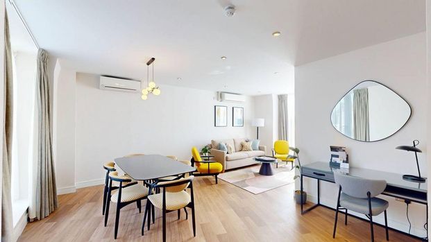 3 bedroom flat to rent - Photo 1