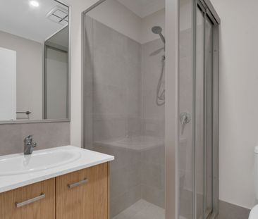 Three Bedroom Home Available for Lease in Baldivis - Photo 4